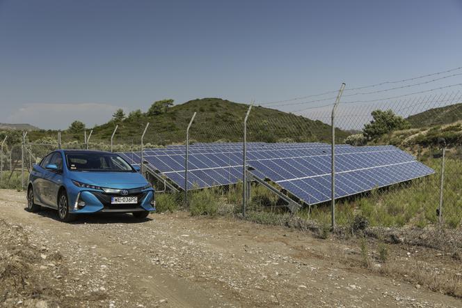 Toyota Prius Plug-in Hybrid na Rodos