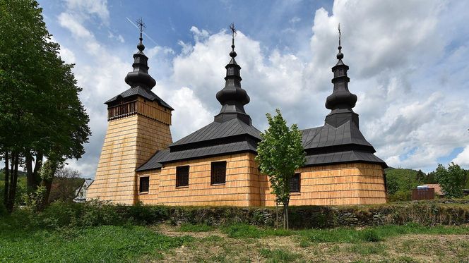  Ta małopolska wieś należała do biskupów. Kapłani nie chcieli jej oddać nawet królowi