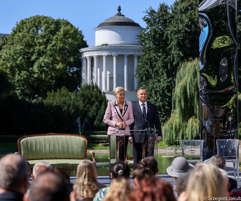 Narodowe Czytanie w Warszawie z udziałem Pary Prezydenckiej