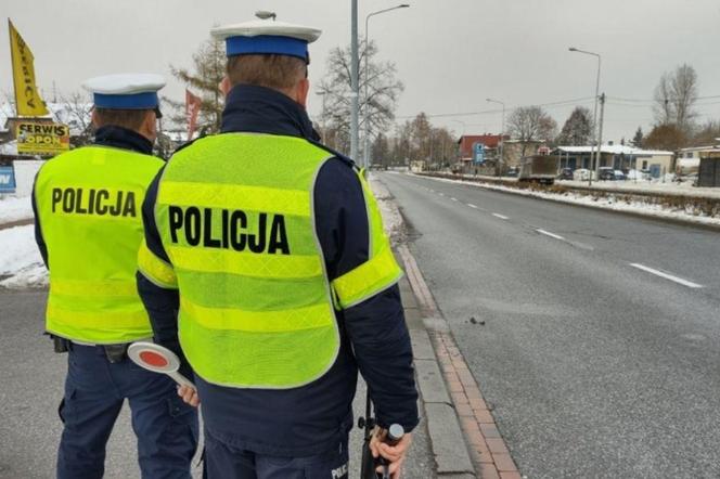 Policjanci podsumowują ferie zimowe na drogach w Śląskiem. Było mniej wypadków, ale o wiele więcej kolizji 