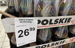 Ile kosztują znicze? Sprawdziliśmy ceny w marketach