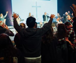 Bez alkoholu, ale z mszą na początku. Bal dla singli chrześcijańskich we Wrocławiu
