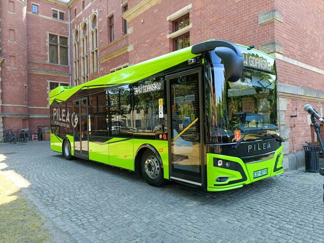 Gdańsk testuje autobus elektryczny. Tak wygląda pojazd [GALERIA] 