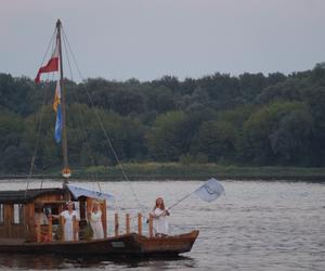 Festiwal Wisły 2023 w Bydgoszczy. Tak było na paradzie łodzi [ZDJĘCIA]