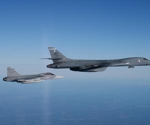 B-1B Lancer