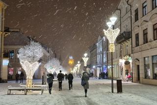 W Lublinie czuć klimat zbliżających się świąt. Iluminacje już świecą [GALERIA]