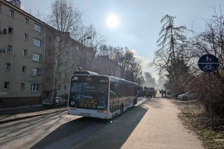 Wieliczka. Pożar mieszkania na osiedlu Kościuszki. Ewakuowano mieszkańców