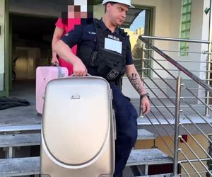 Policjanci pokazali jak wygląda wnętrze spalonego budynku w Ząbkach. Wstrząsające obrazki