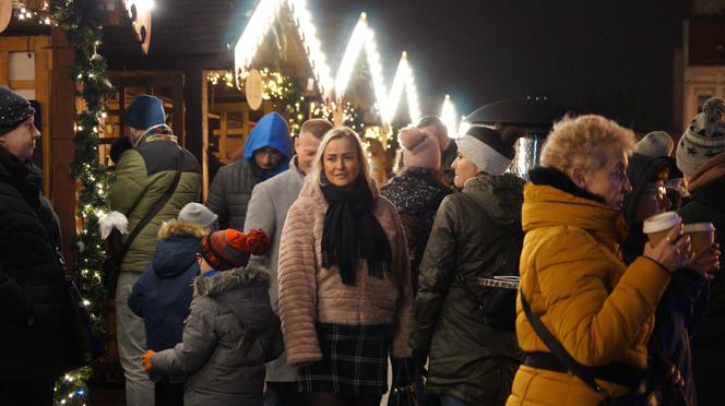 Betlejemskie światełko dotarło do Bydgoszczy. Wyjątkowe życzenia dla mieszkańców