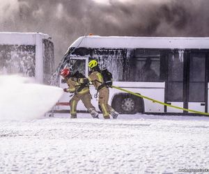 Wrocław. Ćwiczenia na terenie Portu Lotniczego im. Mikołaja Kopernika [ZDJĘCIA].