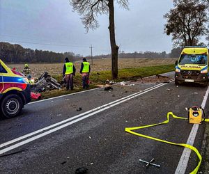 Ostatnia randka Huberta i Mileny. Roztrzaskali się o drzewo. 300 metrów od domu.