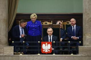 Pustki w Sejmie, Sikorski przemawia, ale PiS-u brak