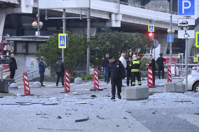 Miedwiediew znowu straszy wojną atomową tym razem po atakach dronów na Moskwę. Złenski odpowiada że wojna przenosi sie do Rosji