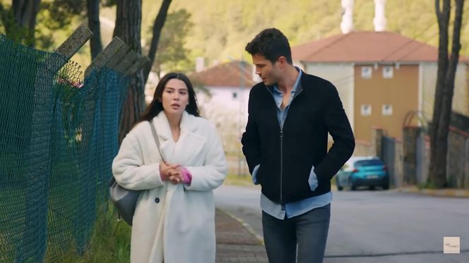 Pocałunek Zeynep i Ege. "Wszystko się ułoży"