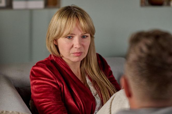 Na Wspólnej, odcinek 4010: Żałoba u Szulców! Żaneta i Wojtek dowiedzą się o śmierci ojca - ZDJĘCIA