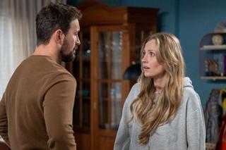 Barwy szczęścia odc. 3007: Renata (Anna Mrozowska), Marcin Kodur (Oskar Stoczyński)