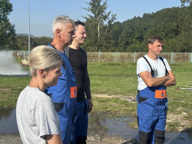 Bohaterowie nie zawsze noszą pelerynę. Uratowali ujęcia wody dla Jeleniej Góry