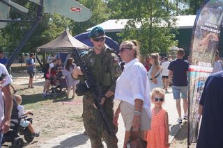 Święto Wojska Polskiego w Białymstoku: Muzeum, Park Militarny i Piknik Rodzinny. Nie przegap!