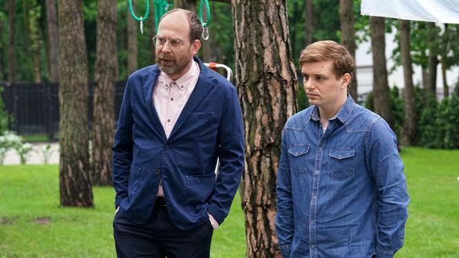 Barwy szczęścia, odc. 2130. Marek (Marcin Perchuć), Hubert (Marek Molak)