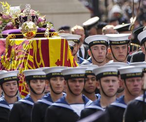 Królewski orszak pogrzebowy