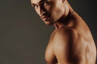 Tancerz z Dolnego Śląska w finale Mister Grand International. Michał Kalcowski nagrodzony za najlepszy uśmiech