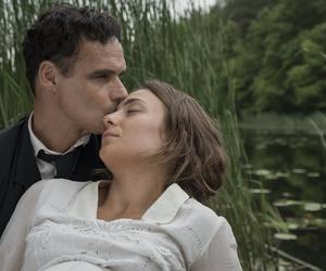 Stulecie Winnych 1 sezon odc. 1. Stanisław (Jan Wieczorkowski), Katarzyna (Zuzanna Lit)