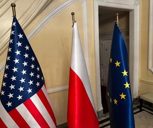 Polacy głosują w wyborach prezydenckich w USA