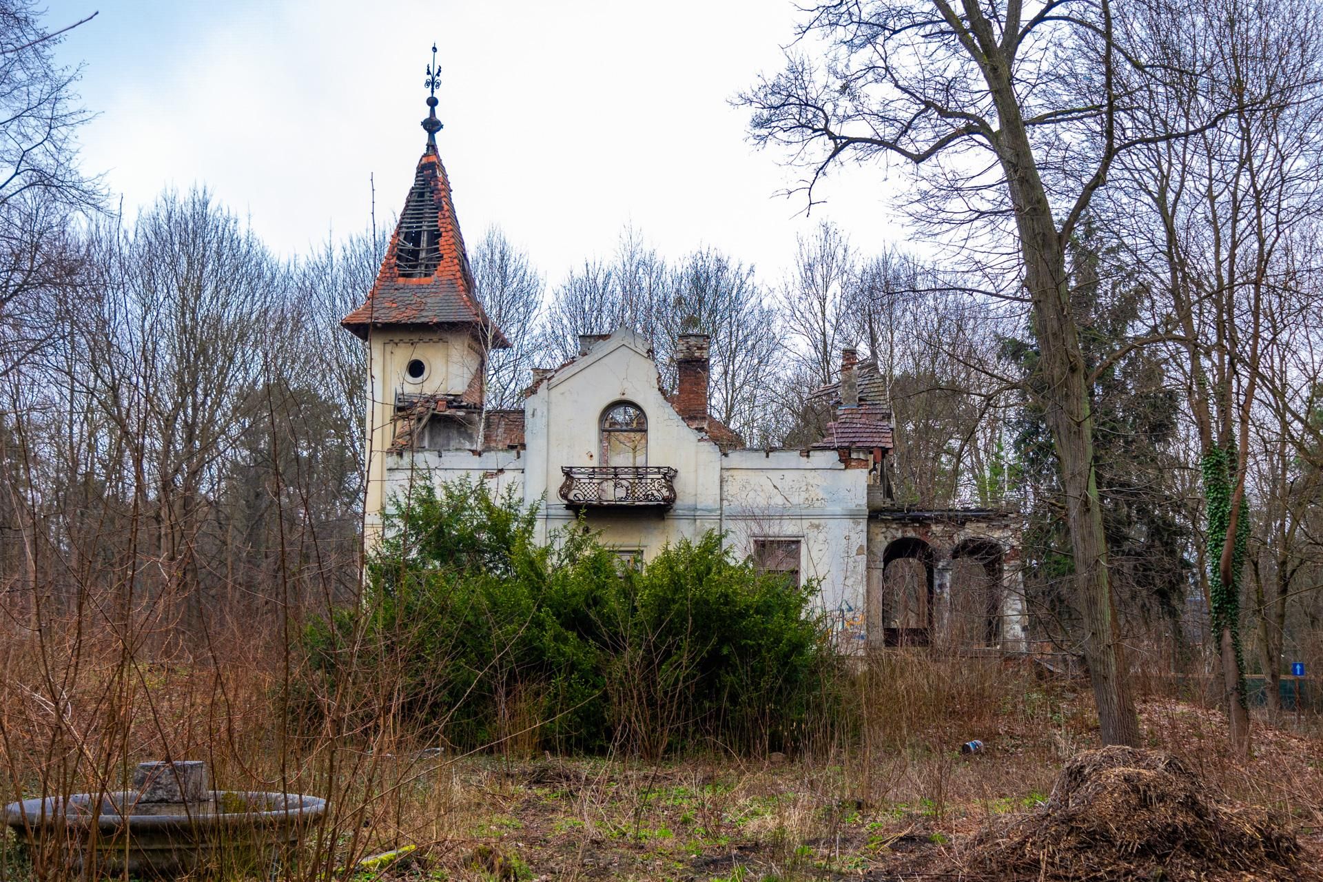 Willa Jezioranka, ul. Kraszewskiego 8, Konstancin-Jeziorna