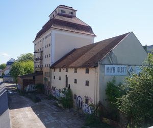 Ten wyjątkowy zabytek w Olsztynie ma ponad 100 lat. Od wielu lat stoi i niszczeje