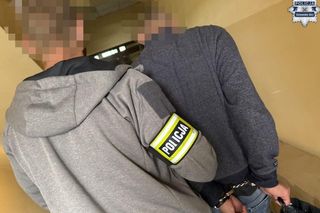 Pracownice sklepu odważnie goniły złodzieja. Mężczyzna użył wobec nich siły