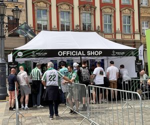 Wrocław żyje finałem Ligi Konferencji Europy. Kibice Betisu i Chelsea już w strefach kibica!