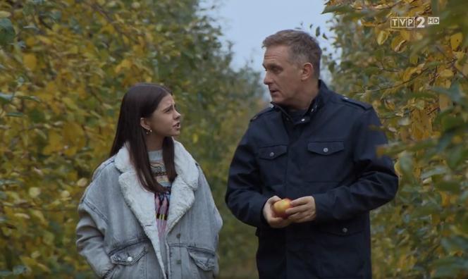 M jak miłość odc. 1639. Artur Rogowski (Robert Moskwa), Basia (Karina Woźniak)