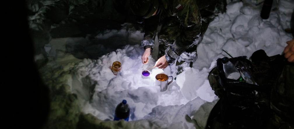 Zwiadowcy podkarpackiej brygady terytorialsów przeszli test w warunkach zimowych [ZDJĘCIA]