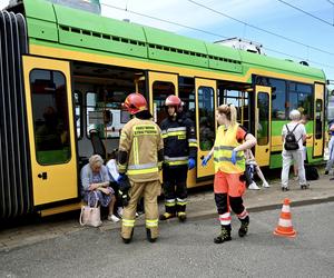 Dwa tramwaje zderzyły się 8 bm. na ul. Hetmańskiej w Poznaniu. Poszkodowanych zostało 15 osób. Jedna jest w stanie ciężkim