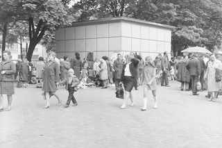 Handel uliczny, 1973-05-11 