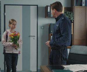 M jak miłość odc. 1886. Adam Karski (Patryk Szwichtenberg), Hania (Wiktoria Basik)