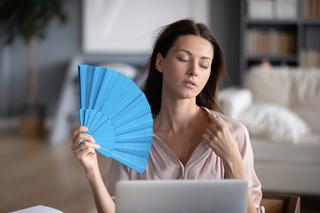 Uderzenia gorąca – 12 powodów innych niż menopauza