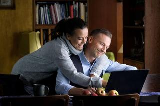 M jak miłość, odc. 1795. Magda (Anna Mucha), Andrzej (Krystian Wieczorek)