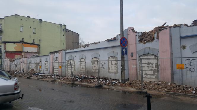 Sosnowiec: Rozbiórka budynku przy ulicy Szklarnianej [ZDJĘCIA]