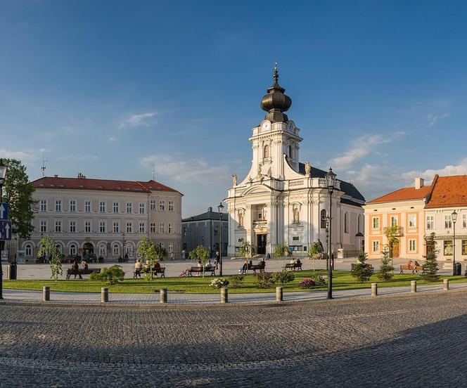 10. Wadowice