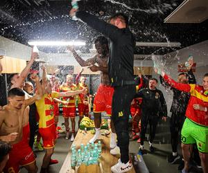 Jagiellonia strzeliła 5 goli. Trzech sędzia nie uznał. Lider wygrywa z Radomiakiem [WIDEO]