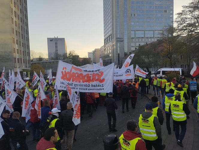 "Walczymy o Śląsk i o przemysł, żeby nie umarł"