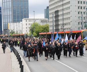   Razem przeciw przemocy. Medycy protestują w Warszawie