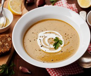 Jak zagęścić zupę krem? 4 łatwe i szybkie triki na uratowanie za rzadkiej kremowej zupy