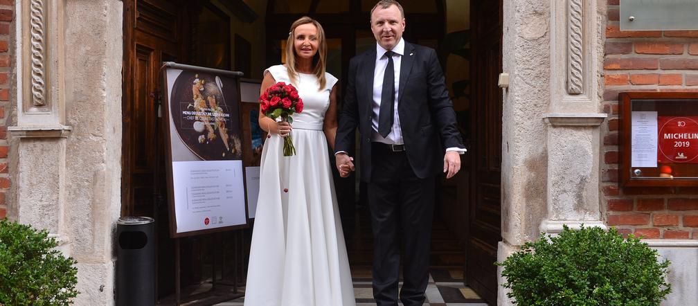 Joanna Klimek i Jacek Kurski w drodze na ślub