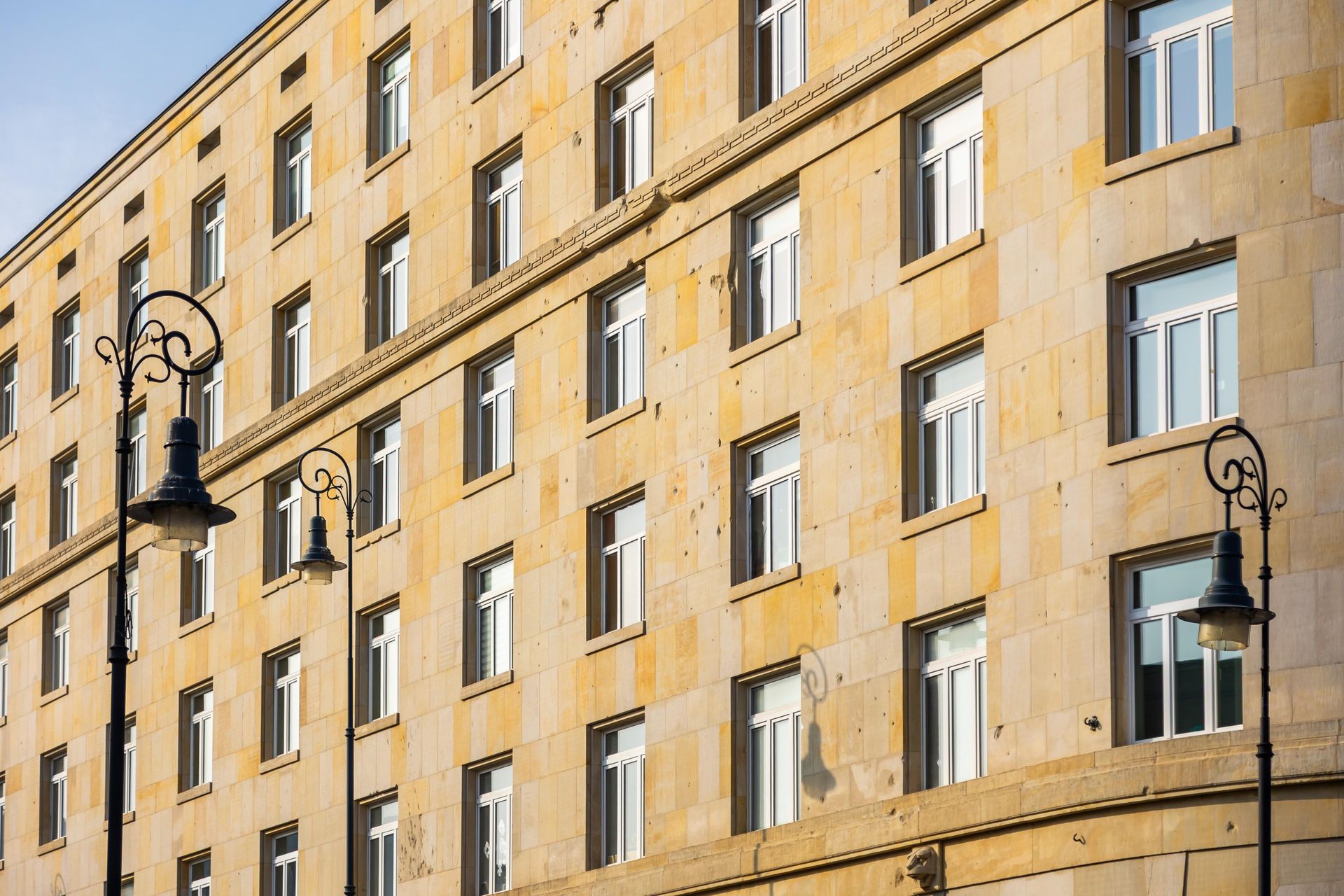 Dom bez kantów w Warszawie