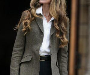 Nowa fryzura księżnej Kate! Te jasne loki zachwycają