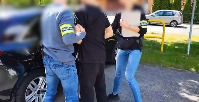 Wypadek w Mąkowarsku pod Bydgoszczą. 22-latek wjechał w grupę dzieci. Usłyszał zarzuty