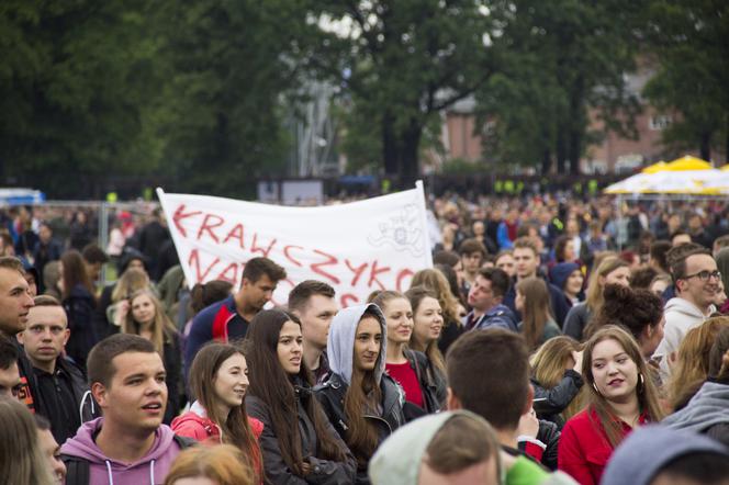 Krzysztof Krawczyk gwiazdą wrocławskich juwenaliów. Szalona zabawa na Polach Marsowych