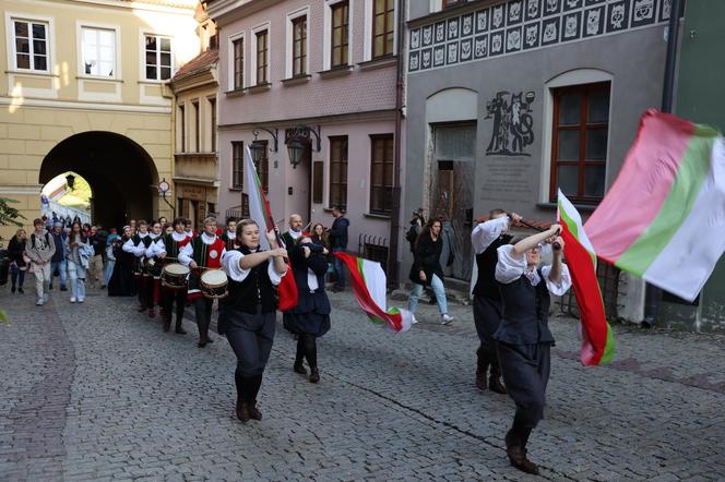 Korowód w ramach Międzynarodowego Festiwalu Renesansu w Lublinie